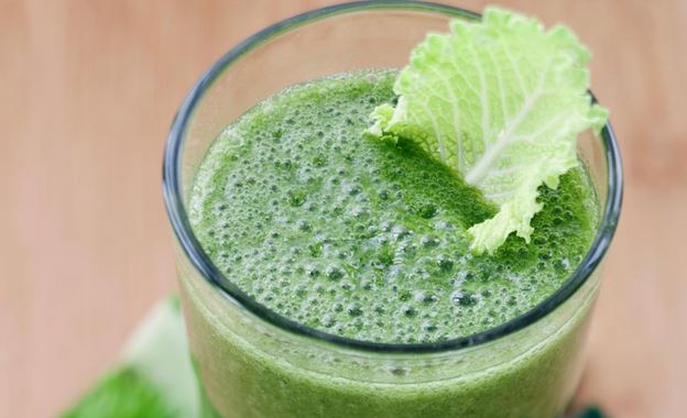 Γιατί πρέπει να πίνετε κάθε μέρα χυμό λάχανο – Πολλαπλά οφέλη για την υγεία